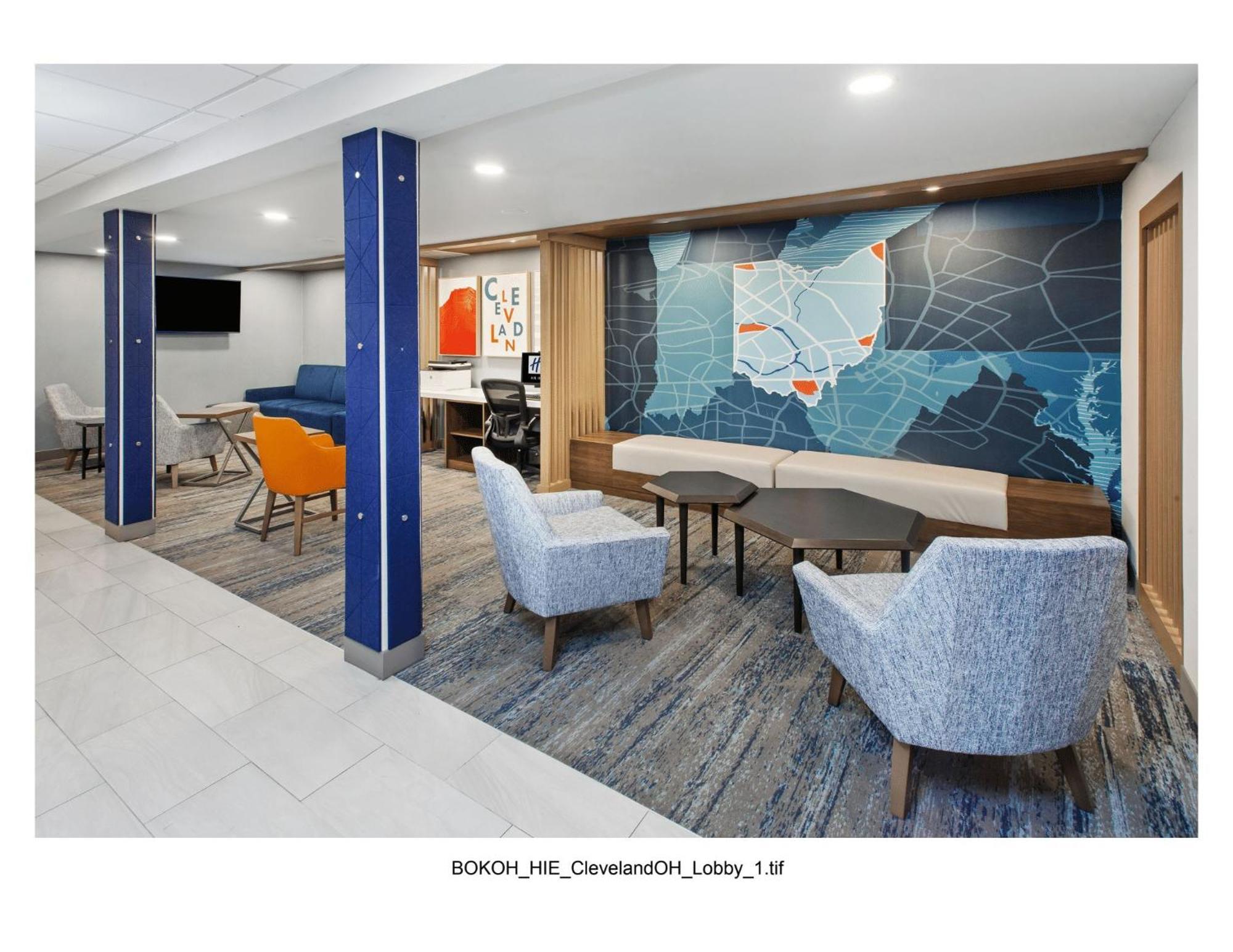 Holiday Inn Express Cleveland Airport - Brook Park By Ihg Exterior photo